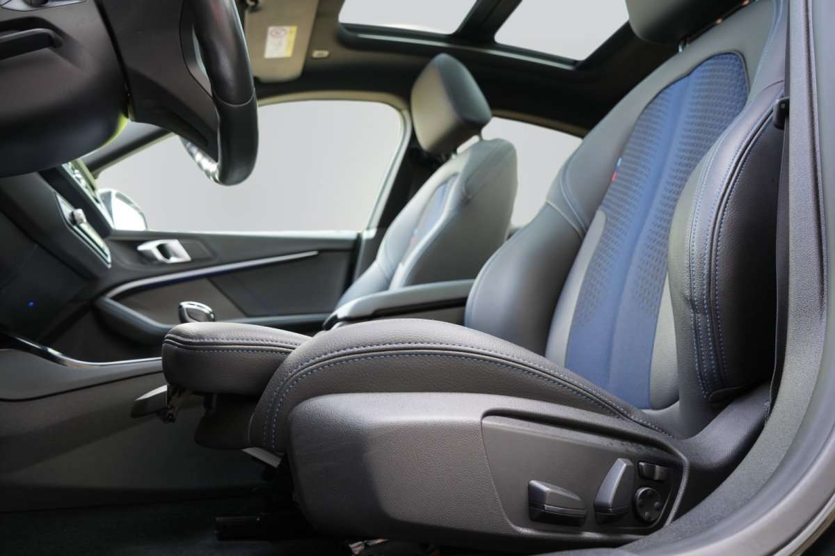 Fahrzeugbild eines BMW 2er-Reihe