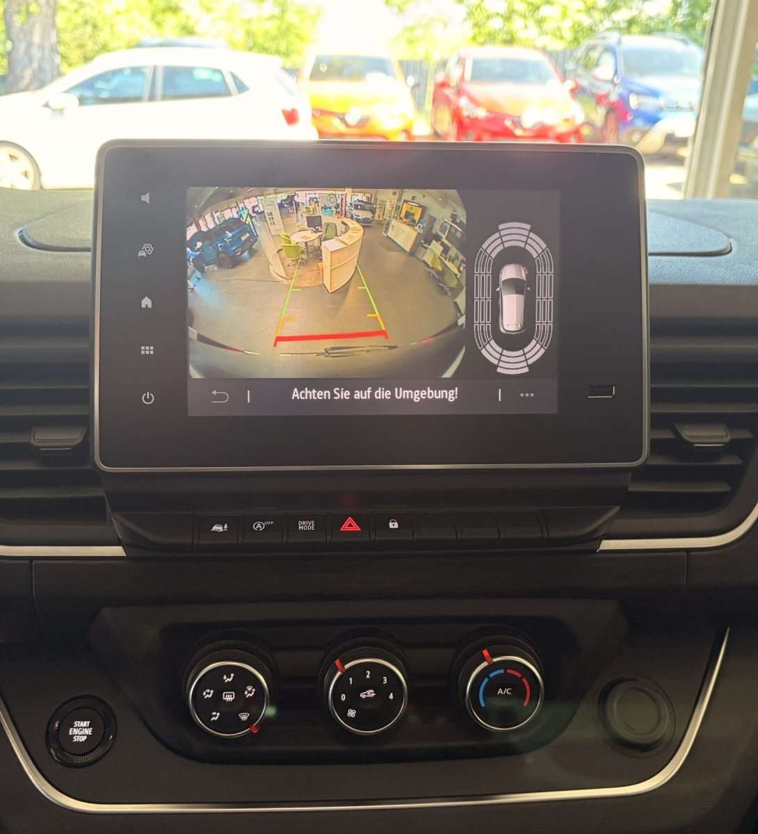 Fahrzeugbild eines Renault Trafic