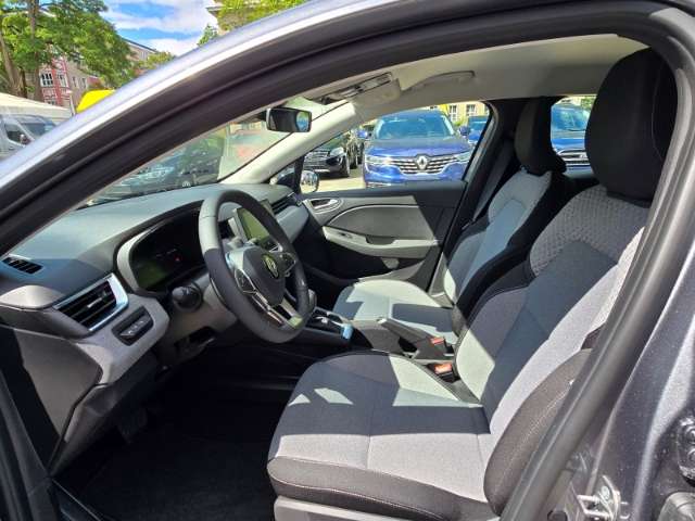 Fahrzeugbild eines Renault Clio