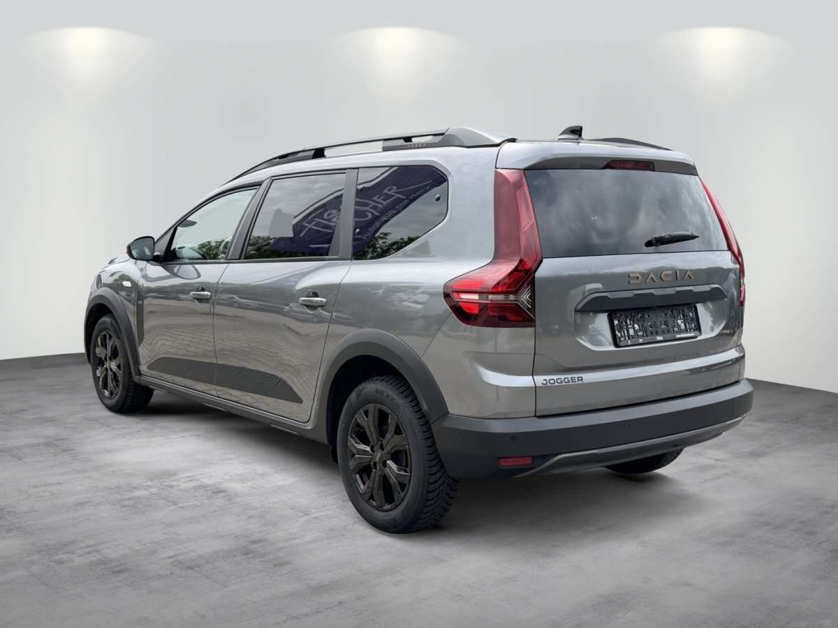 Fahrzeugbild eines Dacia Jogger