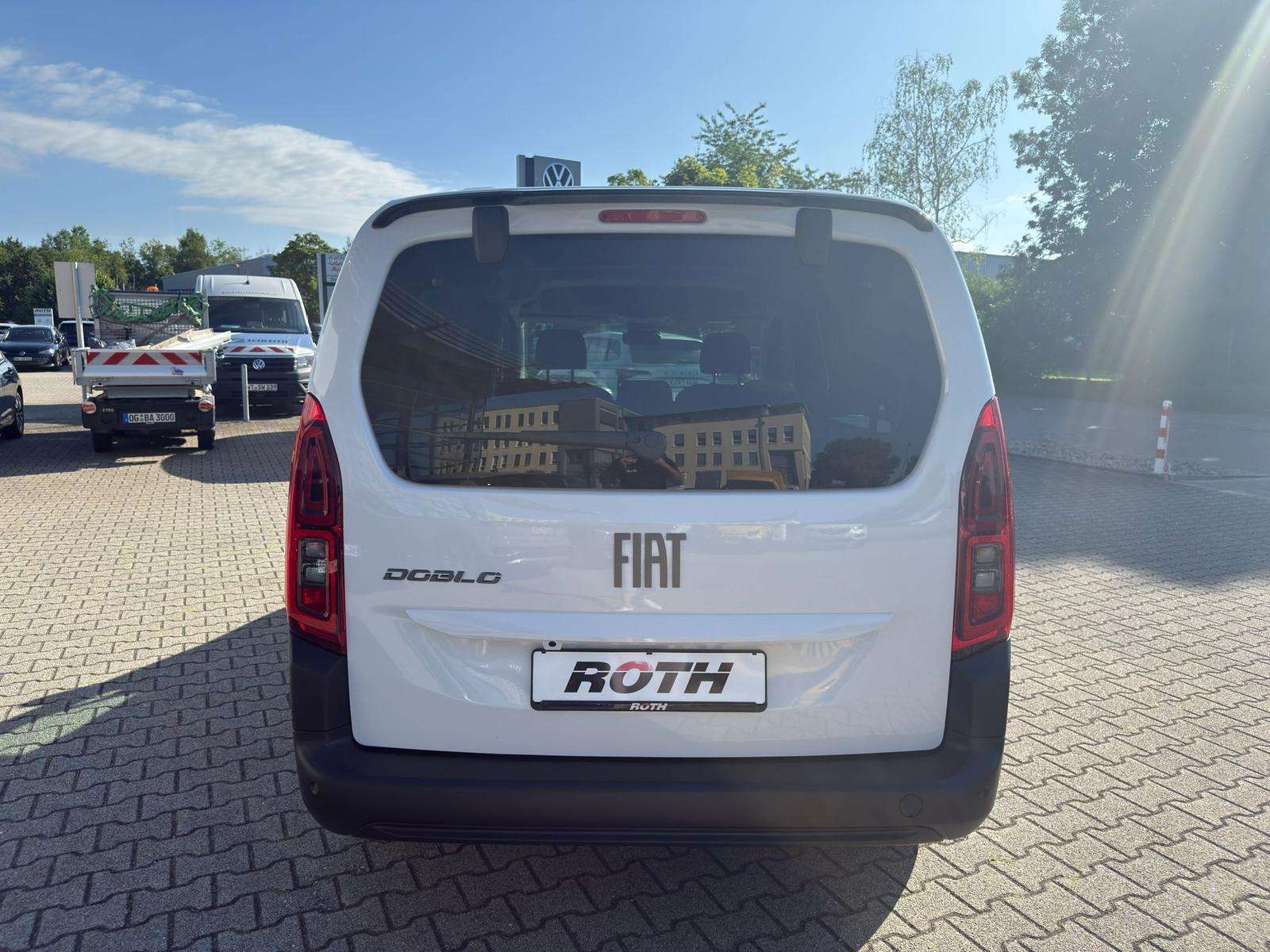 Fahrzeugbild eines Fiat Doblò