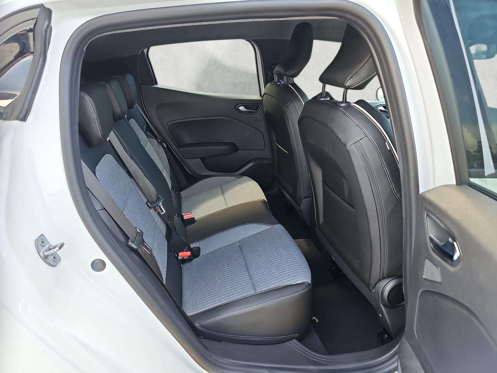 Fahrzeugbild eines Renault Clio