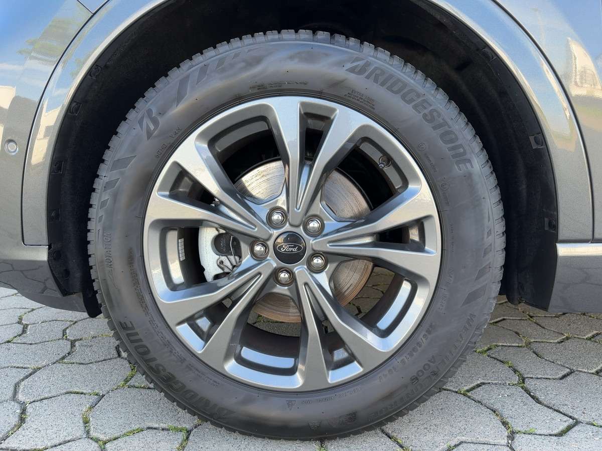 Fahrzeugbild eines Ford Kuga