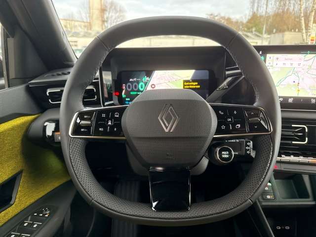 Fahrzeugbild eines Renault 5 E-TECH