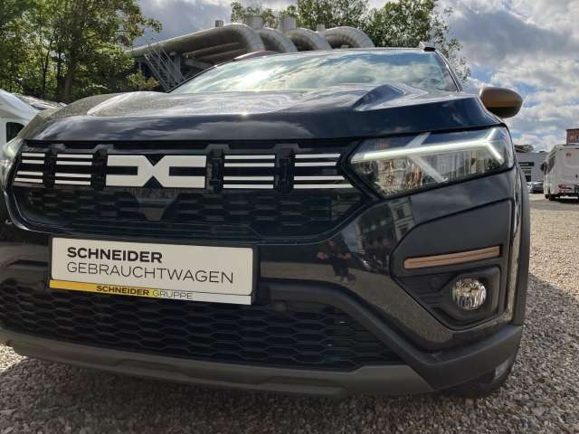 Fahrzeugbild eines Dacia Jogger