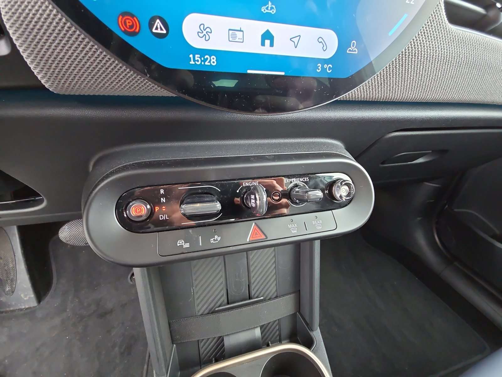 Fahrzeugbild eines MINI COOPER