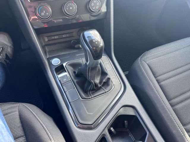 Fahrzeugbild eines Volkswagen Tiguan Allspace