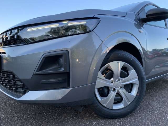 Fahrzeugbild eines Dacia Sandero