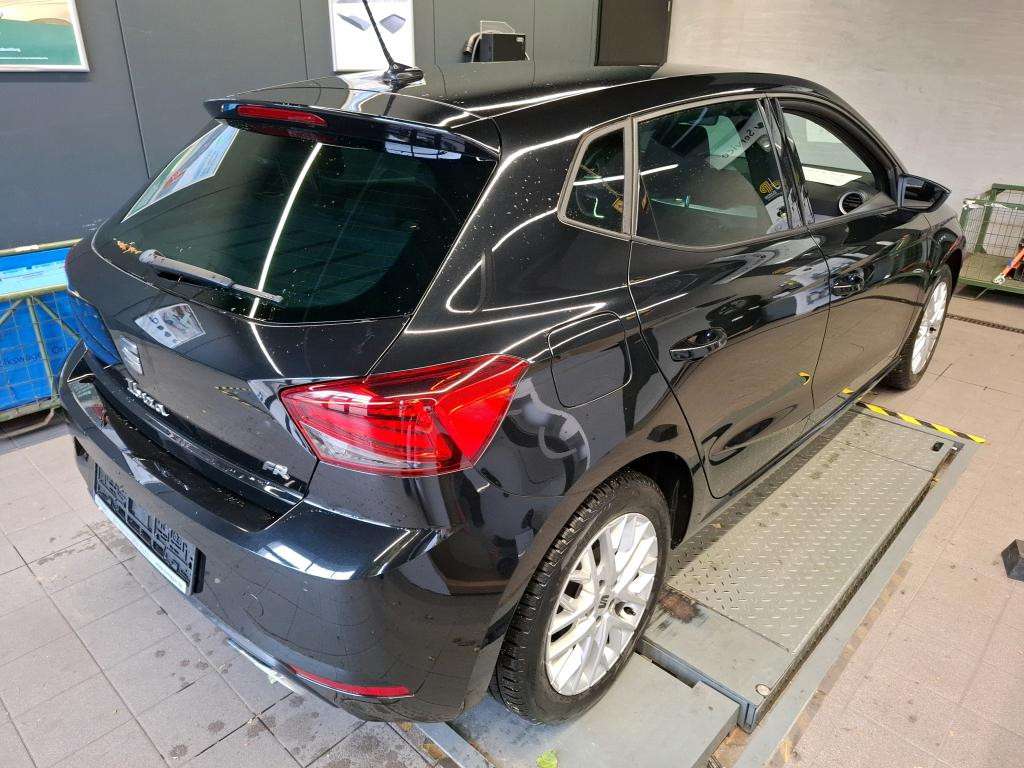 Fahrzeugbild eines SEAT Ibiza