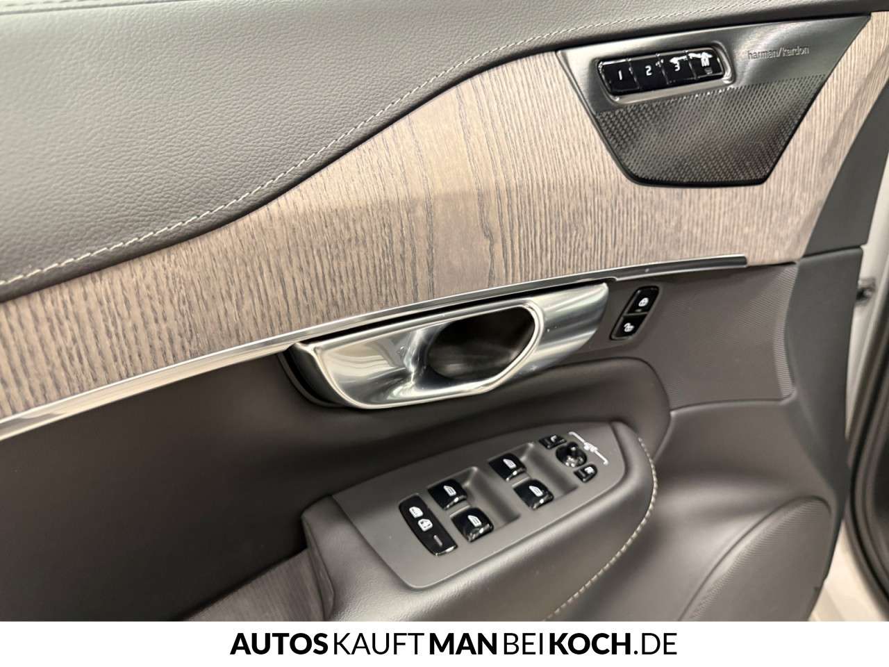 Fahrzeugbild eines Volvo XC90