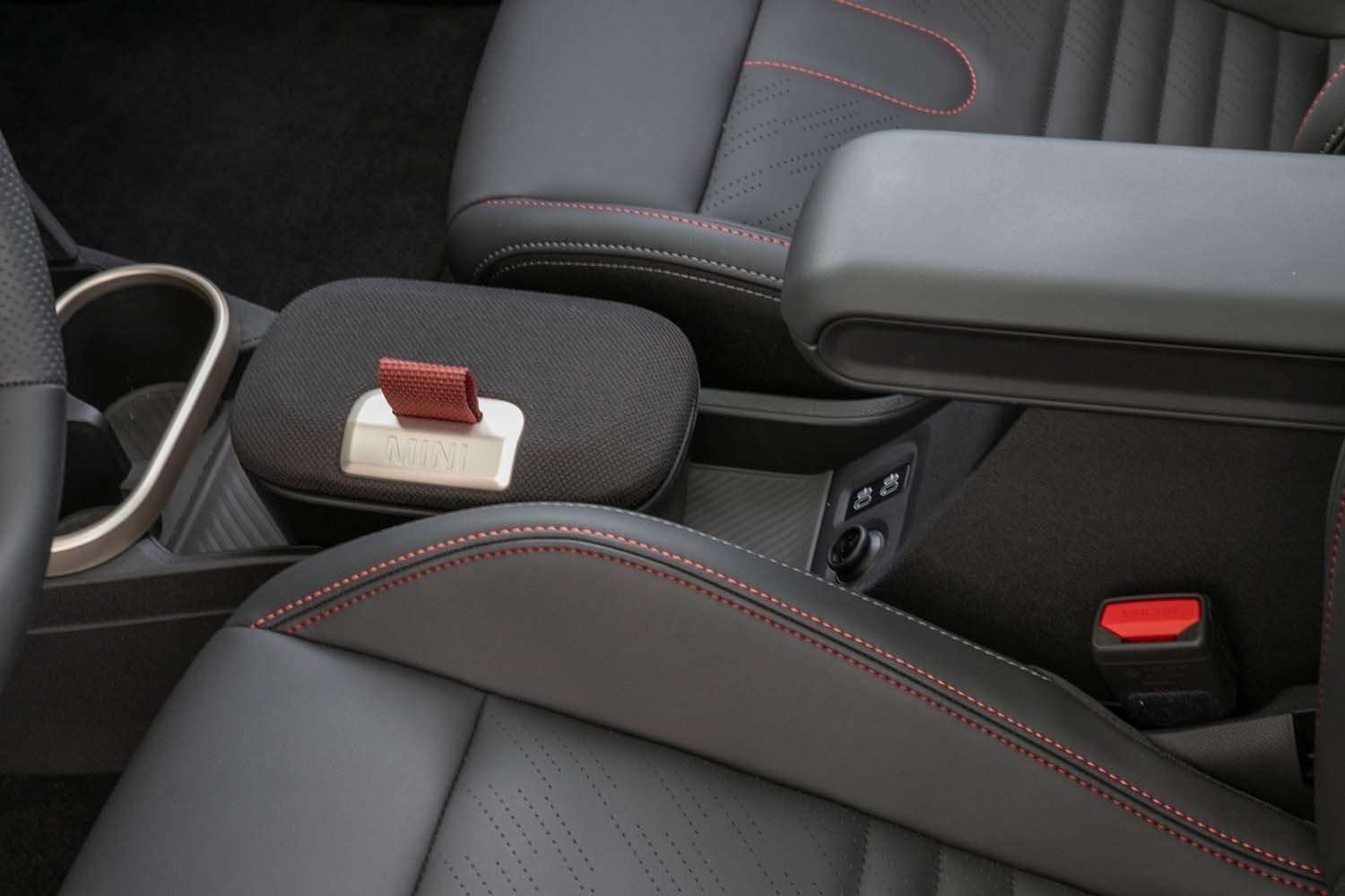 Fahrzeugbild eines MINI COOPER