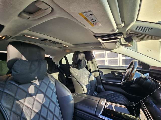 Fahrzeugbild eines Mercedes-Benz S-Klasse