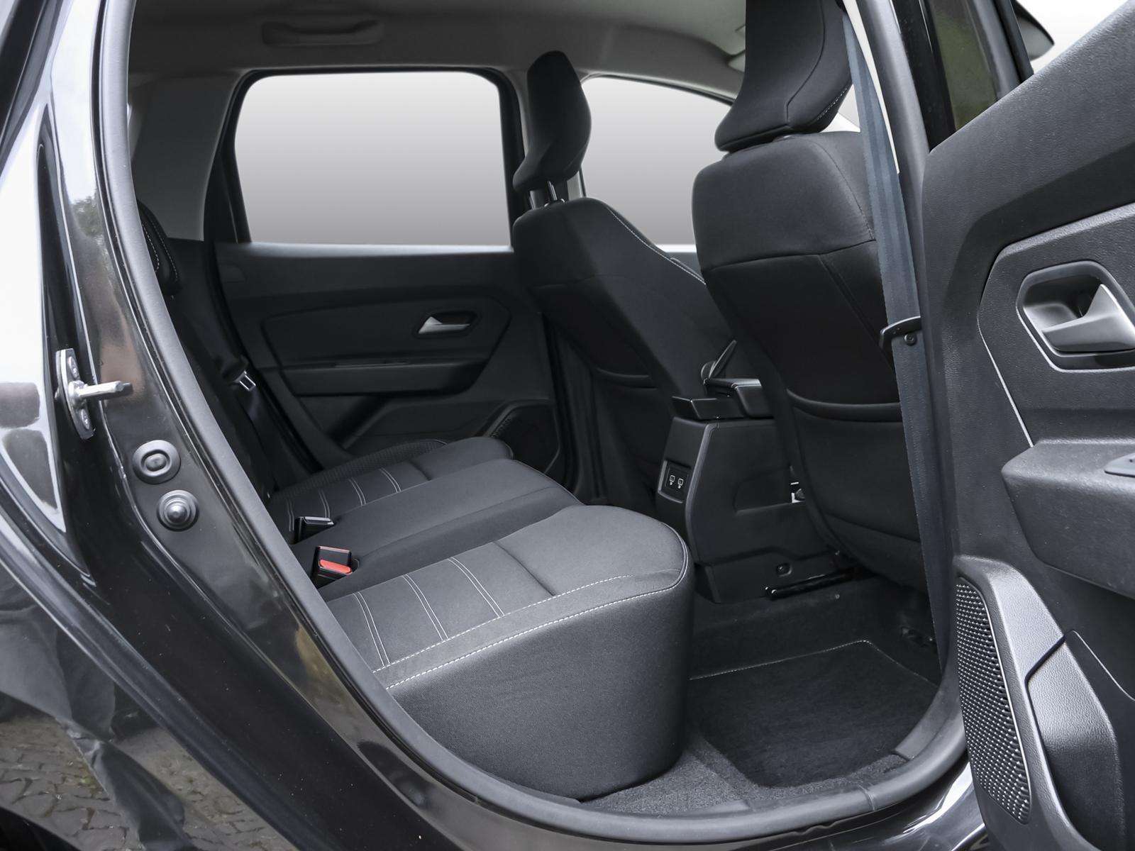 Fahrzeugbild eines Dacia Duster