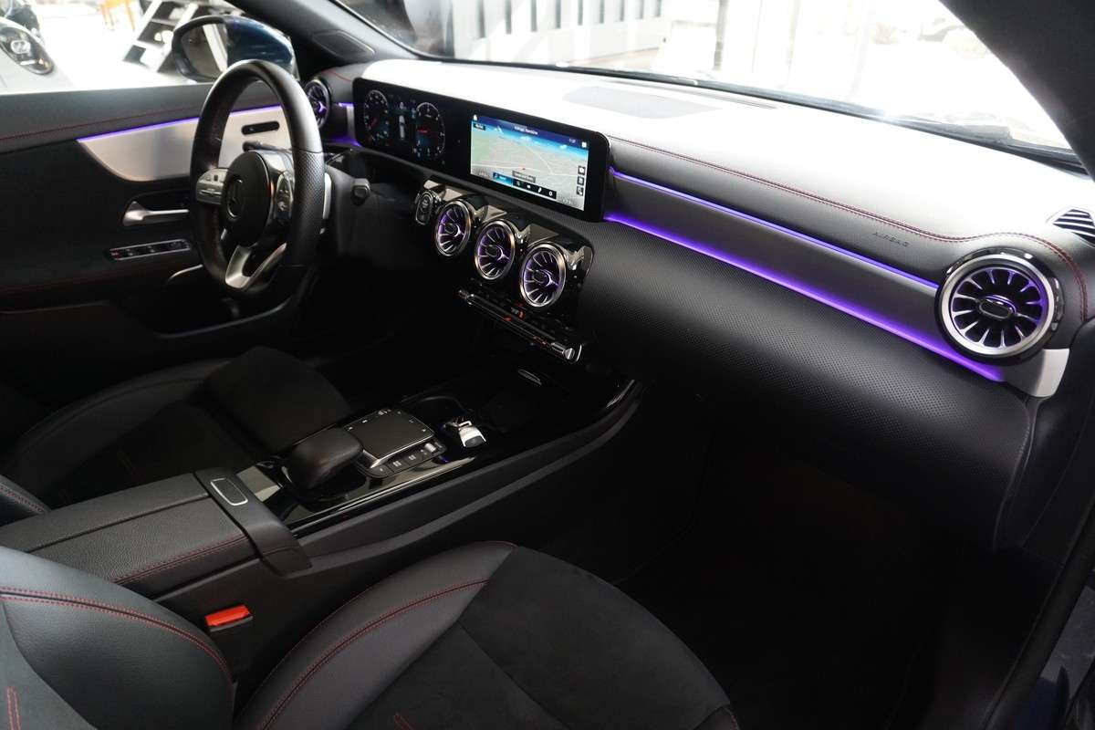 Fahrzeugbild eines Mercedes-Benz CLA