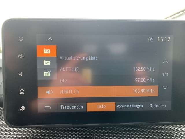 Fahrzeugbild eines Dacia Jogger