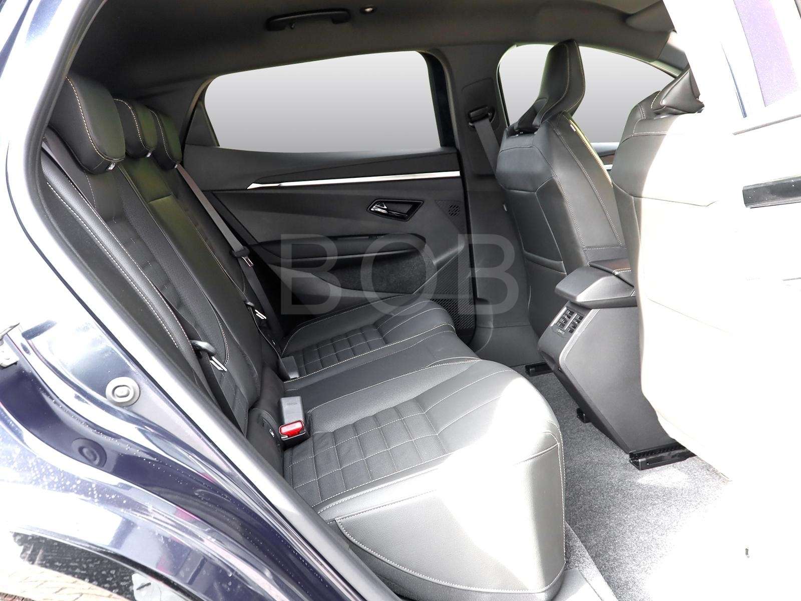 Fahrzeugbild eines Renault Megane E-TECH