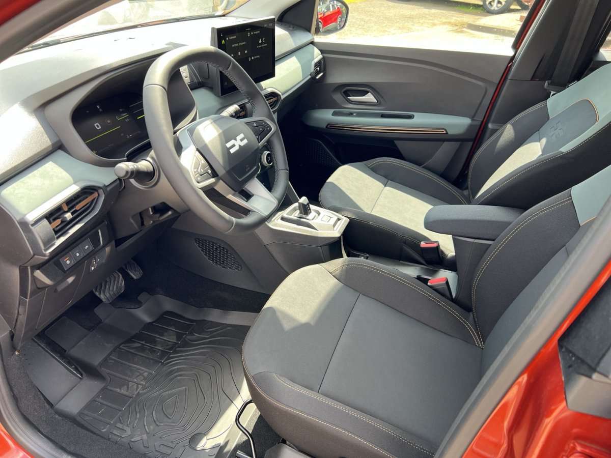 Fahrzeugbild eines Dacia Jogger