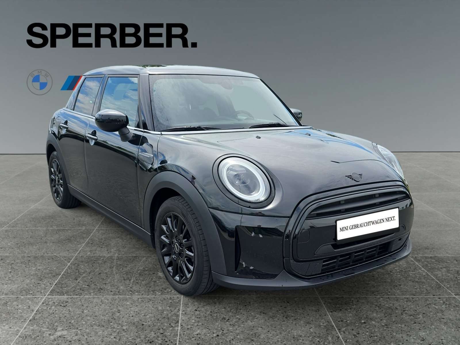 Fahrzeugbild eines MINI COOPER