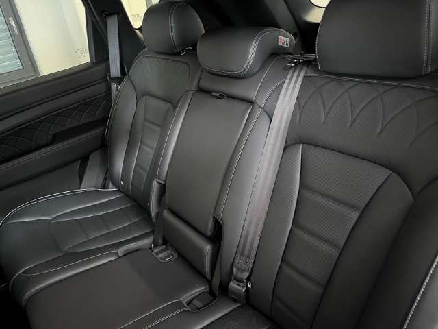 Fahrzeugbild eines SsangYong Rexton
