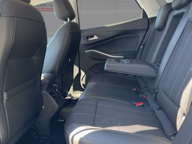 Fahrzeugbild eines Opel Grandland X