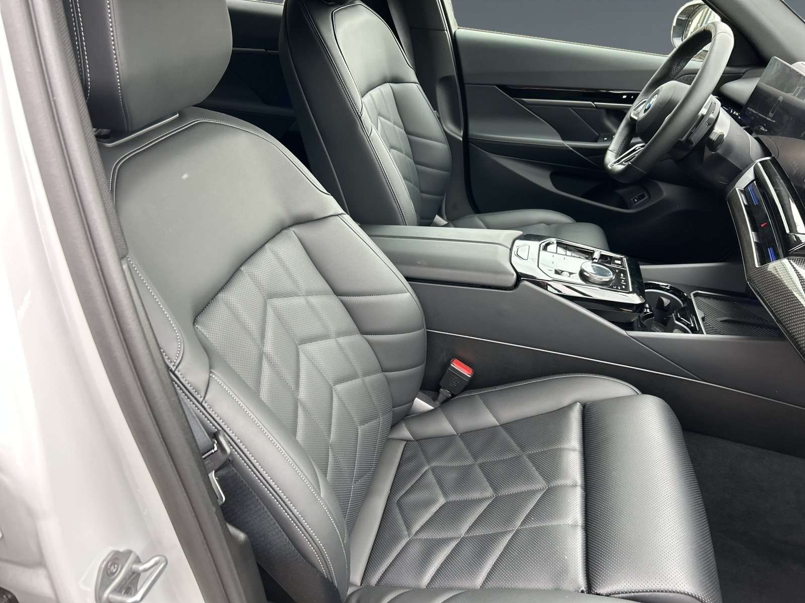 Fahrzeugbild eines BMW 5er-Reihe