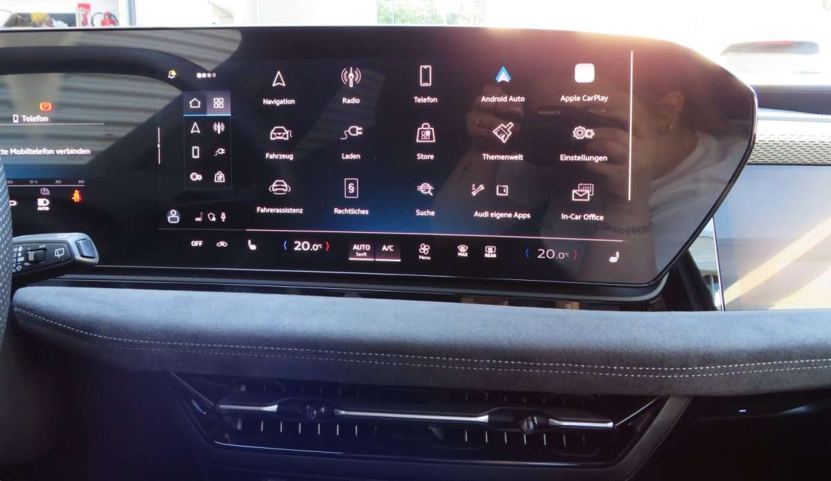 Fahrzeugbild eines Audi A6 e-tron