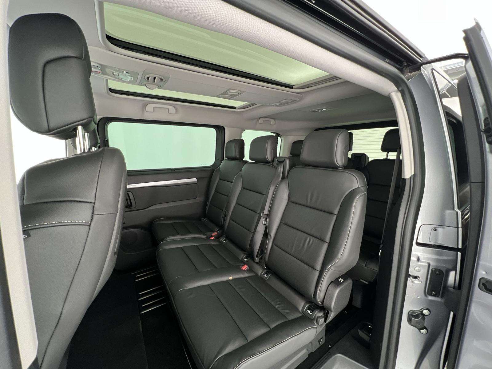 Fahrzeugbild eines Citroën SpaceTourer
