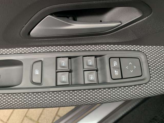 Fahrzeugbild eines Dacia Jogger