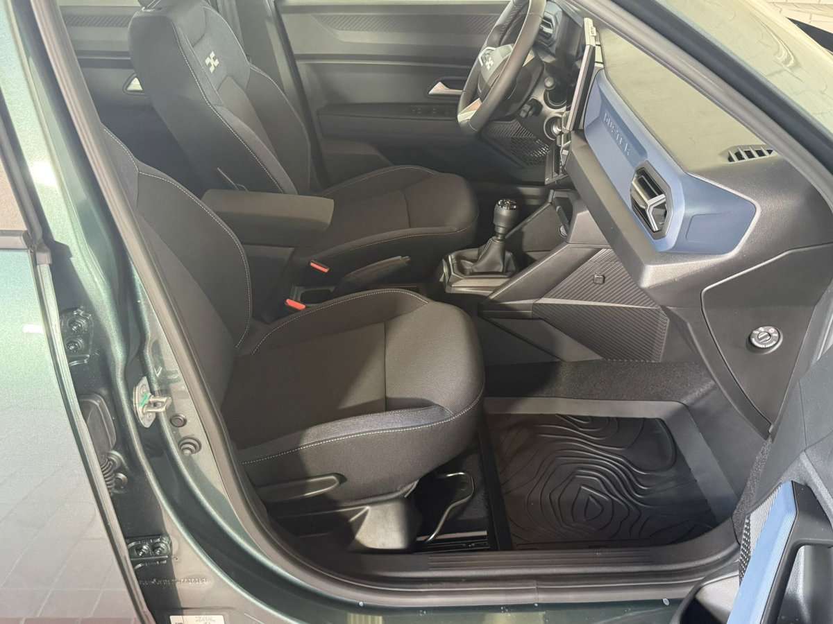 Fahrzeugbild eines Dacia Duster