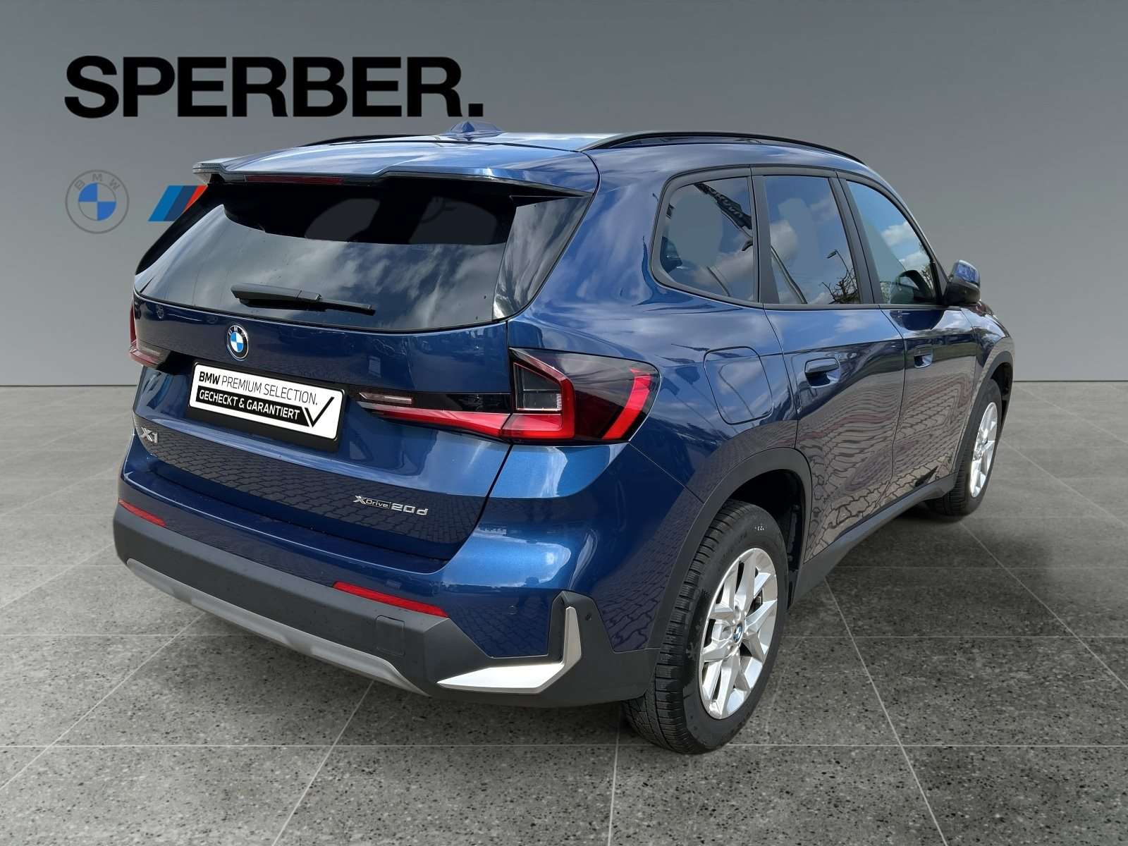 Fahrzeugbild eines BMW X1