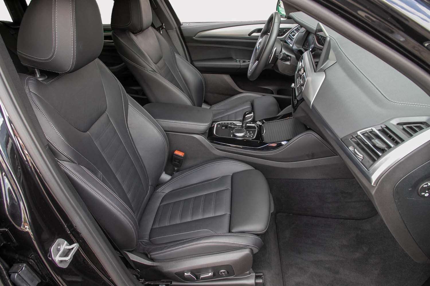 Fahrzeugbild eines BMW X4