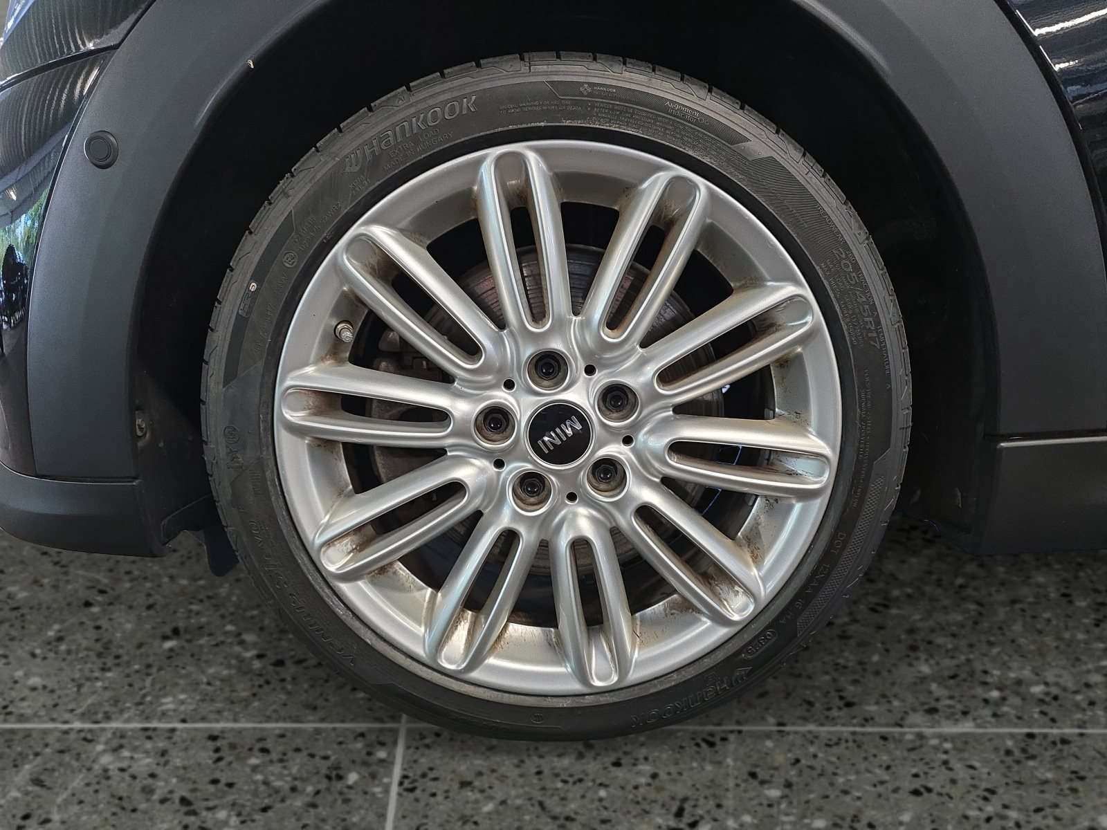 Fahrzeugbild eines MINI COOPER