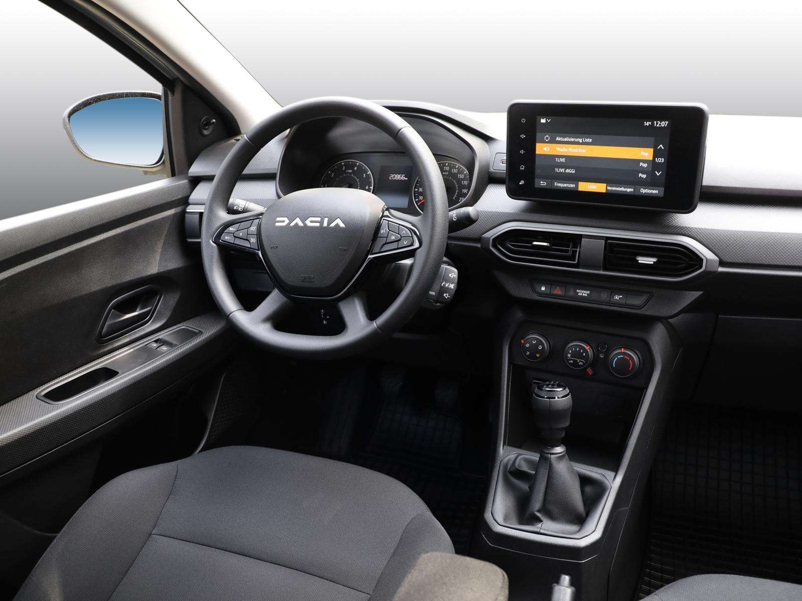 Fahrzeugbild eines Dacia Sandero