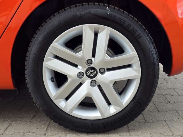 Fahrzeugbild eines Renault Clio