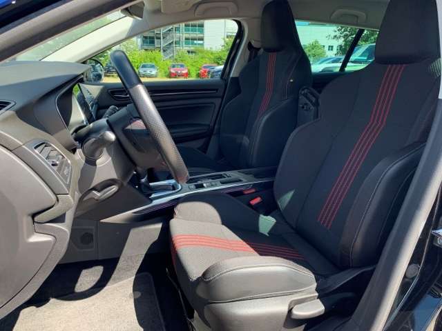 Fahrzeugbild eines Renault Megane E-TECH