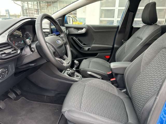Fahrzeugbild eines Ford Puma