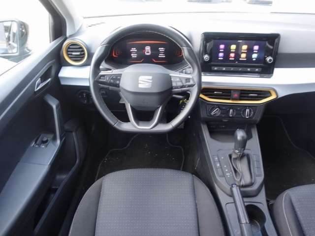 Fahrzeugbild eines SEAT Ibiza