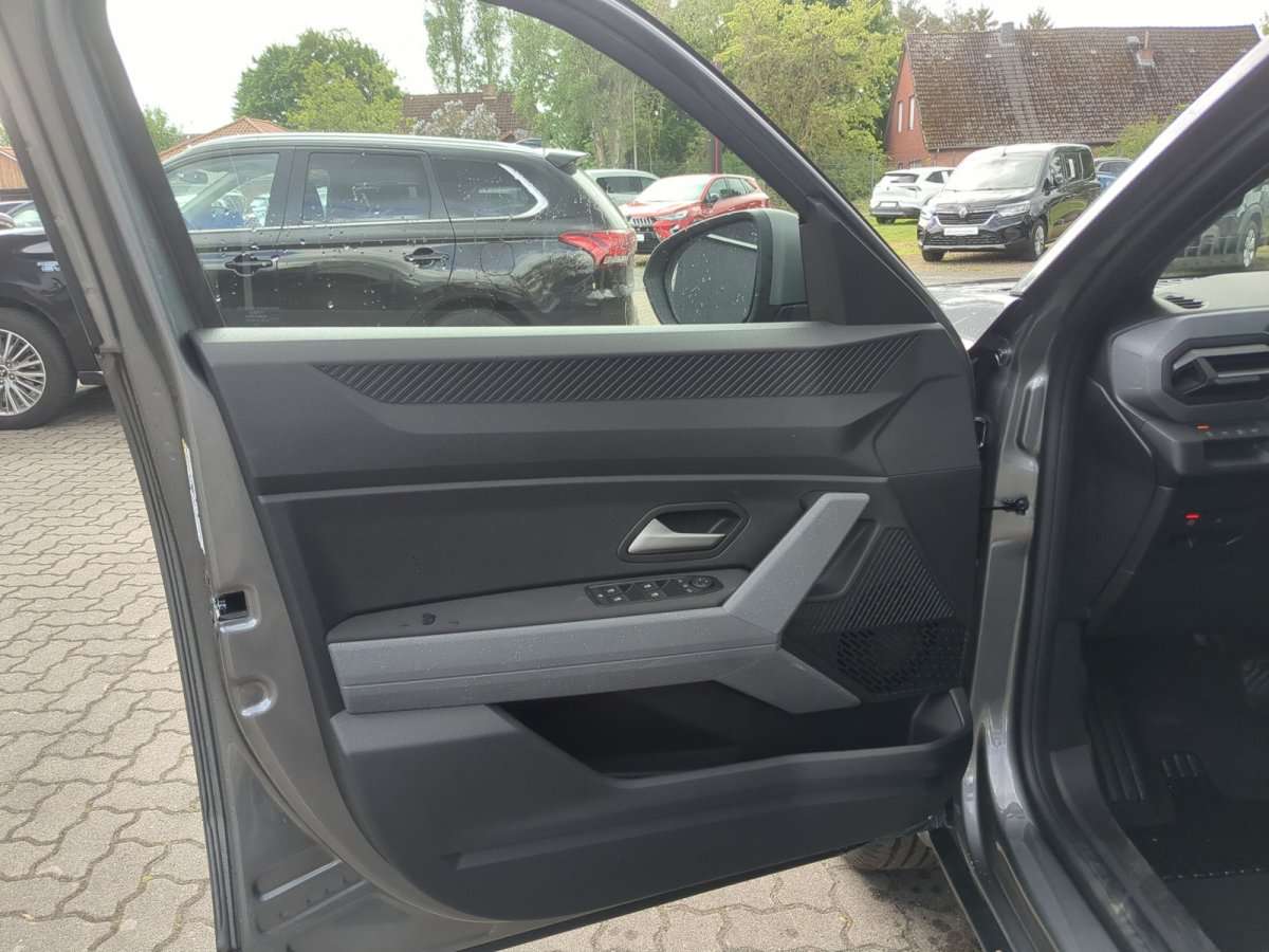 Fahrzeugbild eines Dacia Duster