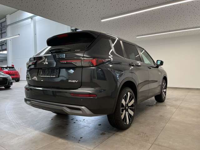 Fahrzeugbild eines Mitsubishi Outlander