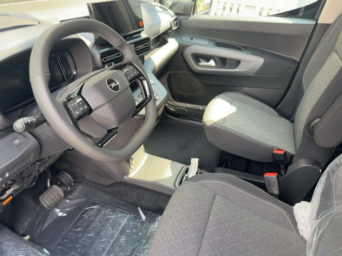 Fahrzeugbild eines Opel Combo