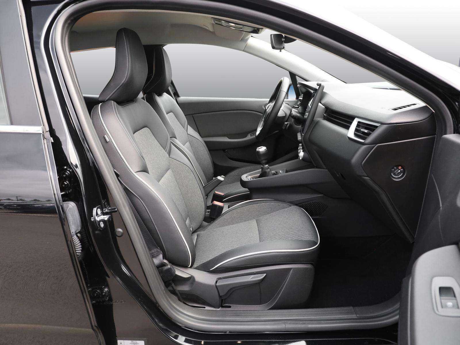 Fahrzeugbild eines Renault Clio