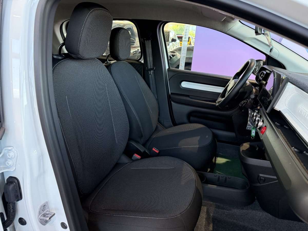 Fahrzeugbild eines Renault Twingo