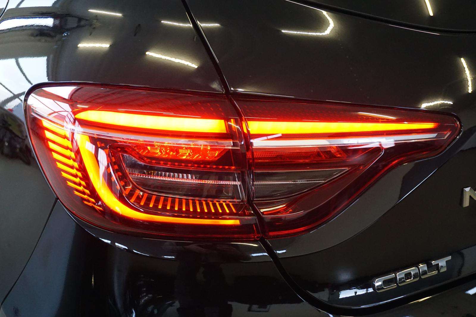 Fahrzeugbild eines Mitsubishi Colt