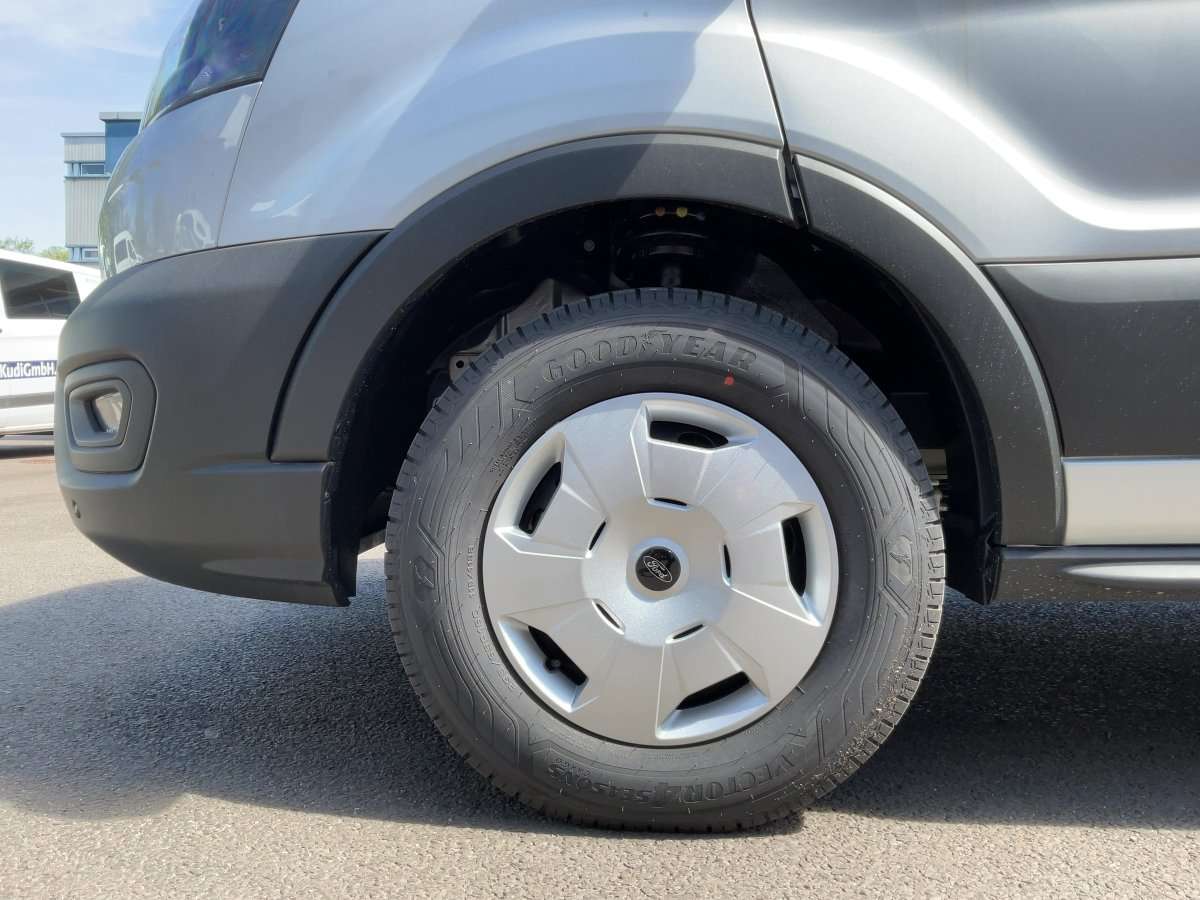 Fahrzeugbild eines Ford Transit