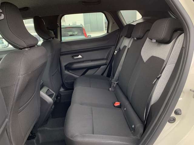Fahrzeugbild eines Dacia Duster