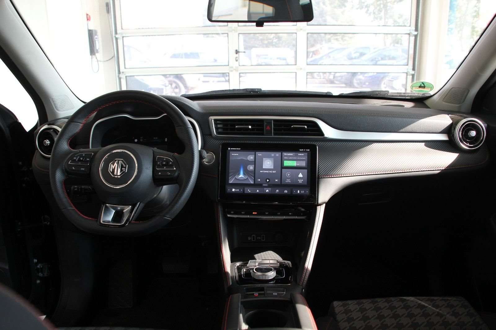 Fahrzeugbild eines MG ZS