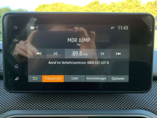 Fahrzeugbild eines Dacia Jogger