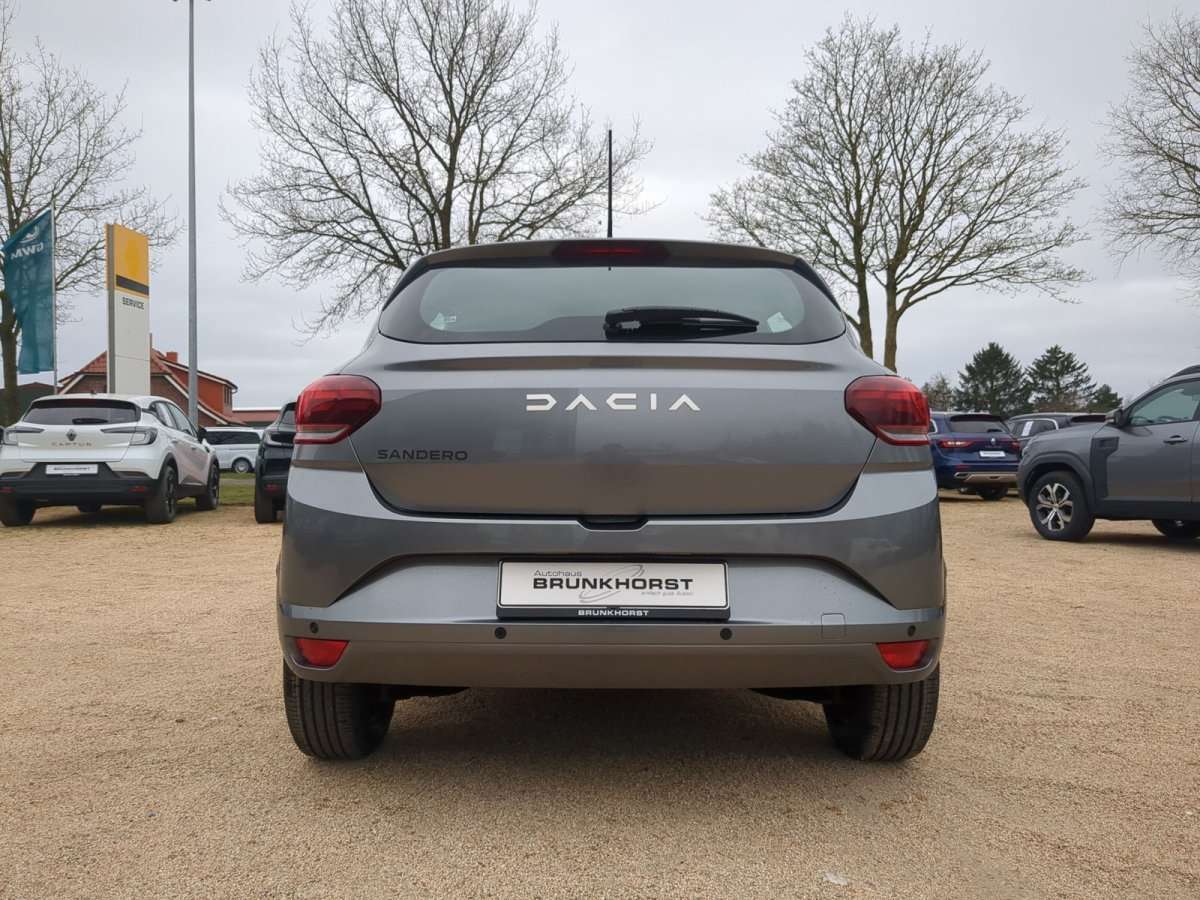 Fahrzeugbild eines Dacia Sandero