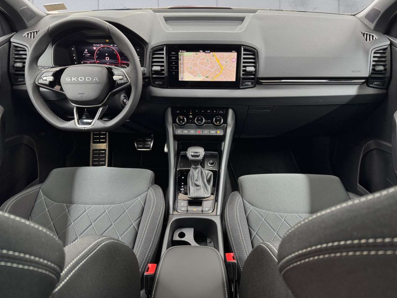 Fahrzeugbild eines Skoda Karoq