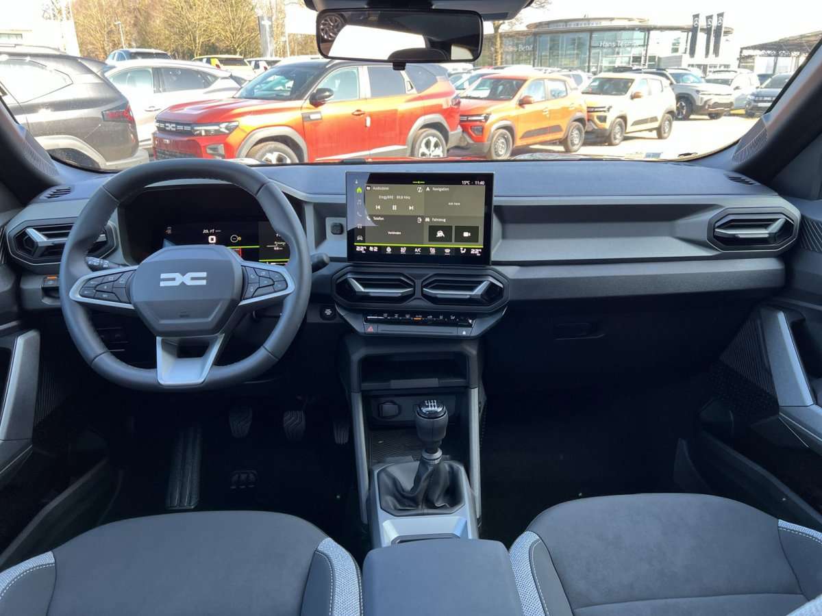 Fahrzeugbild eines Dacia Bigster